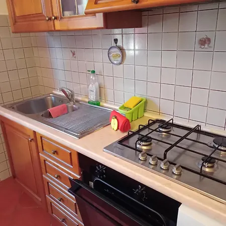 Apartment Casa Gatta Rossa Orange Cat House